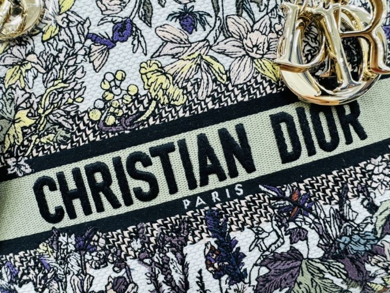 Christian Dior Shopping Bags